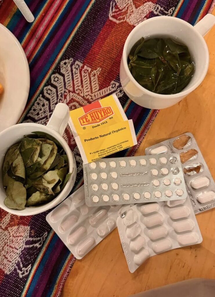 Mate de coca e medicine per l'acclimatamento a Cusco